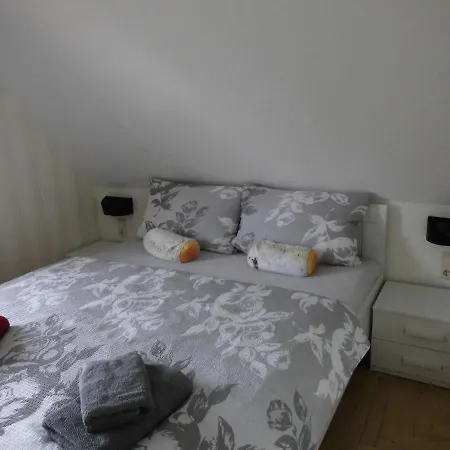 게스트하우스 Eiscafe&pension Schumann 브레세위츠