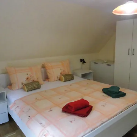 Eiscafe&pension Schumann 브레세위츠