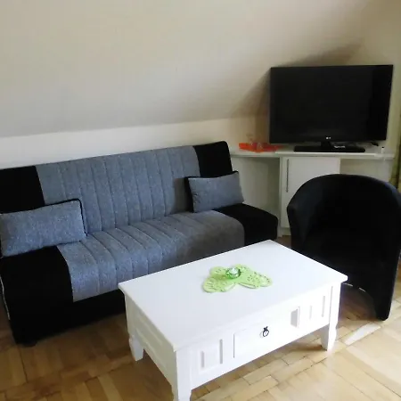 게스트하우스 Eiscafe&pension Schumann